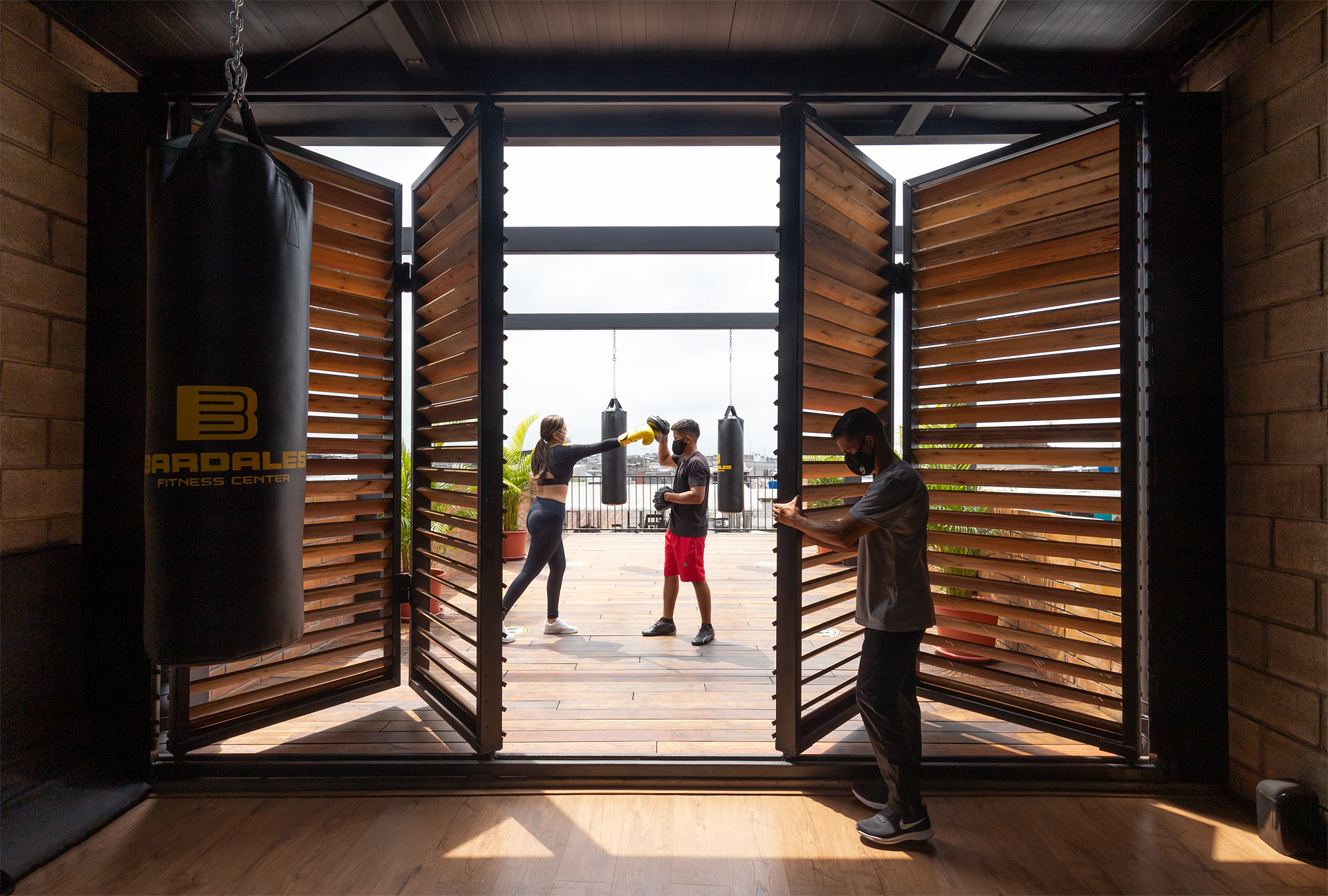 Outdoor Fitness Architecture: The Rise of Calisthenics Parks