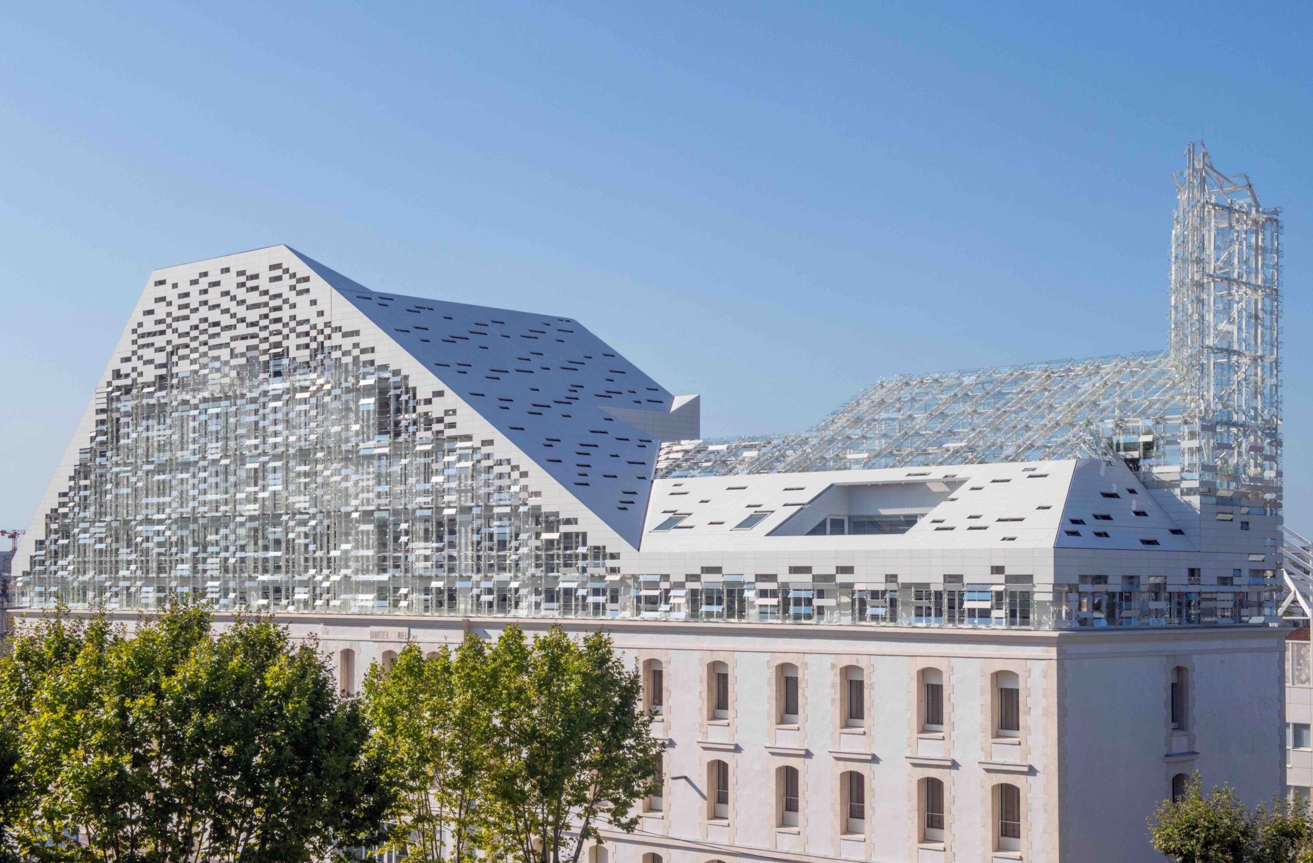 La Crème de la Classe: 8 French Higher Education Institutions That Lead by Design