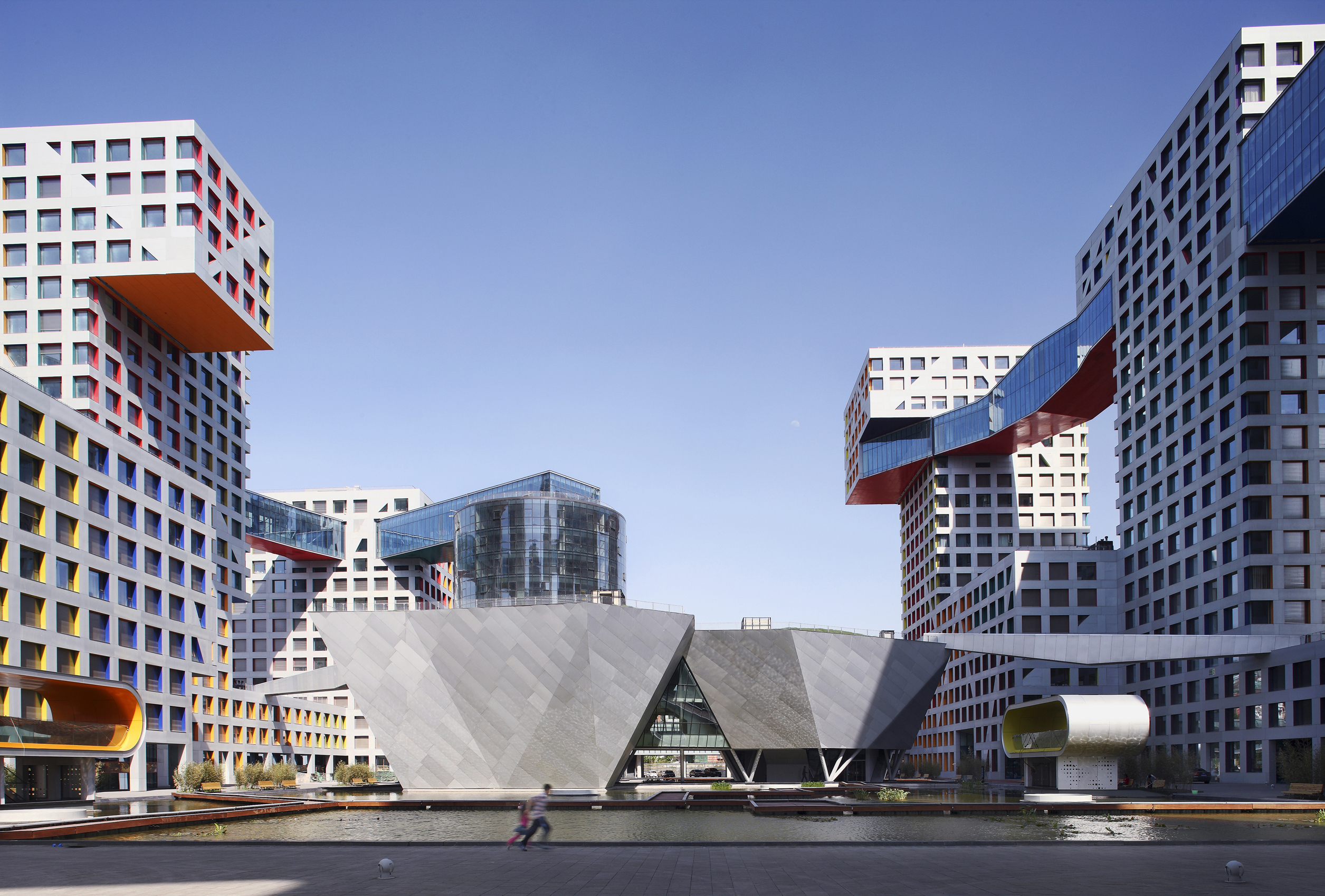 Linked Hybrid by Steven Holl Architects - architizer