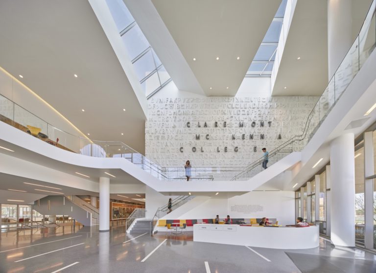 Dynamic Range: 10 Architectural Photographers Who Dominate the Field
