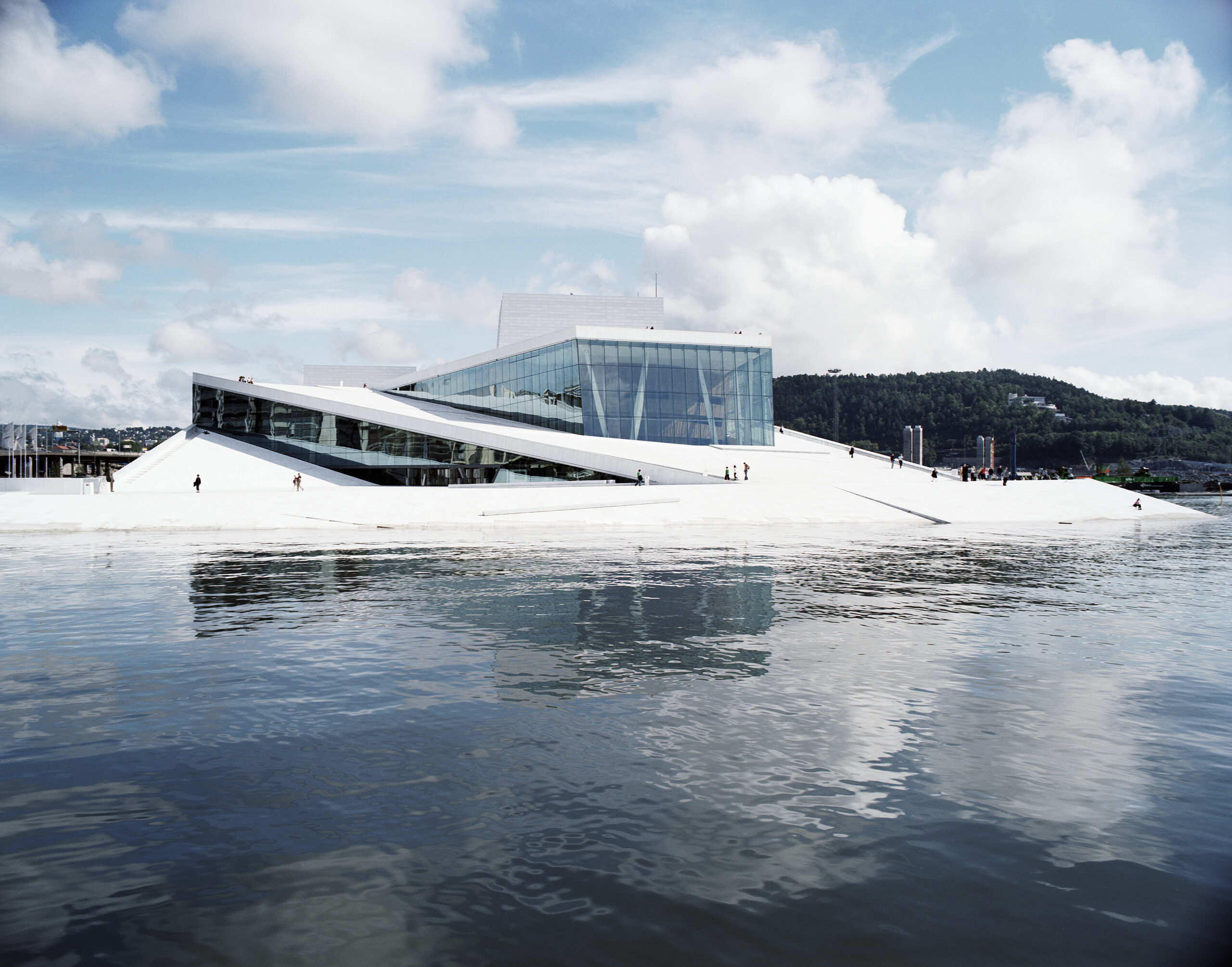 Norwegian National Opera and Ballet, Oslo, Norway, Oslo, Norway by Snohetta