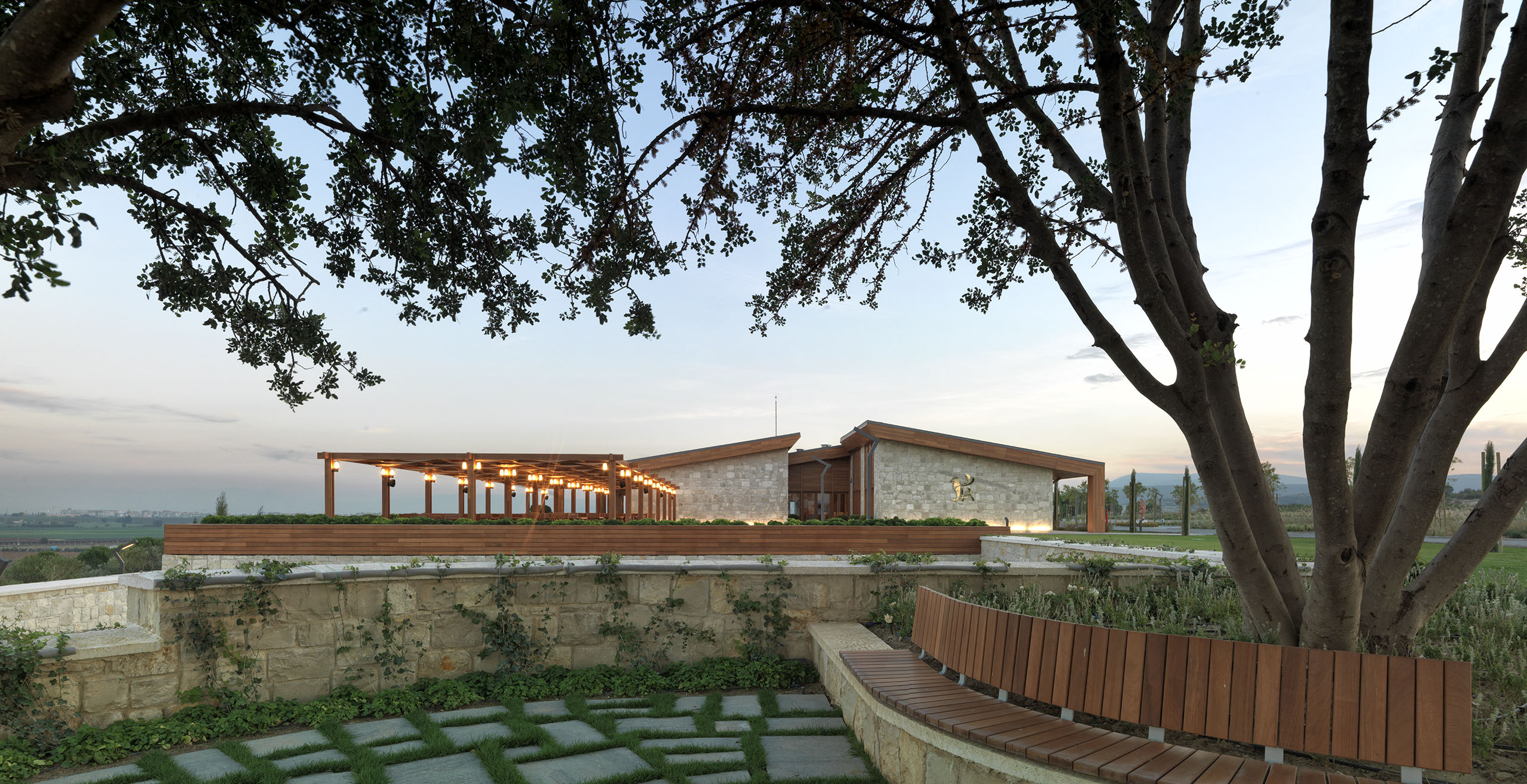 LA Winery, İzmir, Turkey by Kreatif Architects