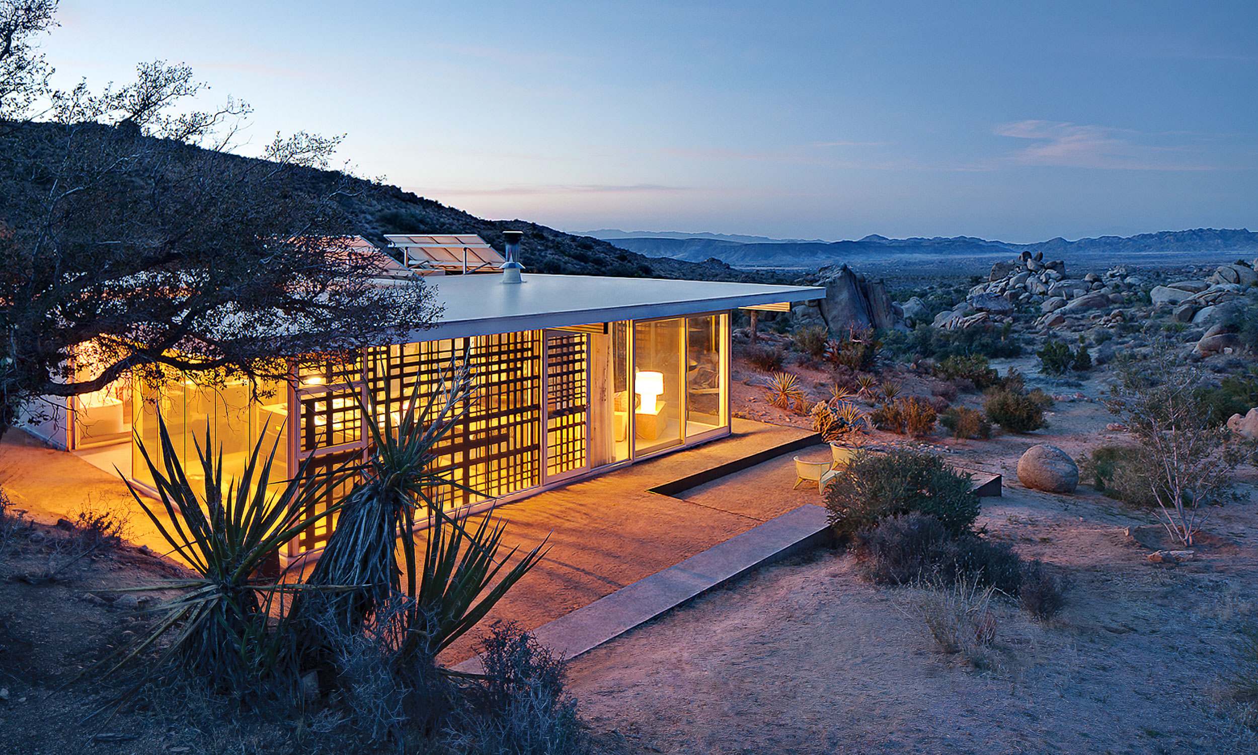 Off The Grid ItHouse