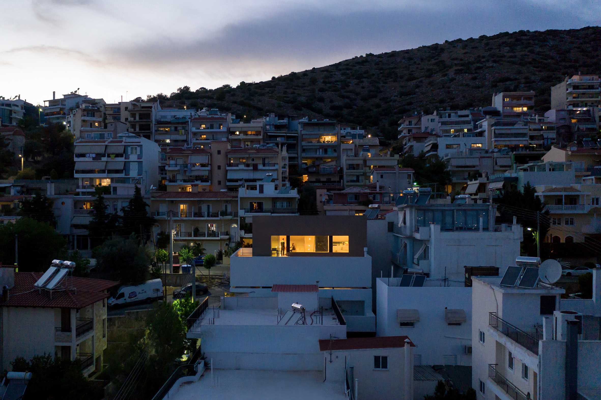 alt="the-flying-box_00"