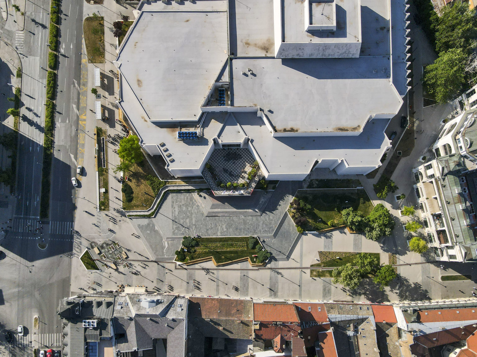 A Step Above 6 Spectacular Outdoor Stairs That Merge Functionality and