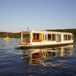 Shrinking Spaces, Expanding Horizons: Navigating Tiny Living in an Off-Grid Houseboat