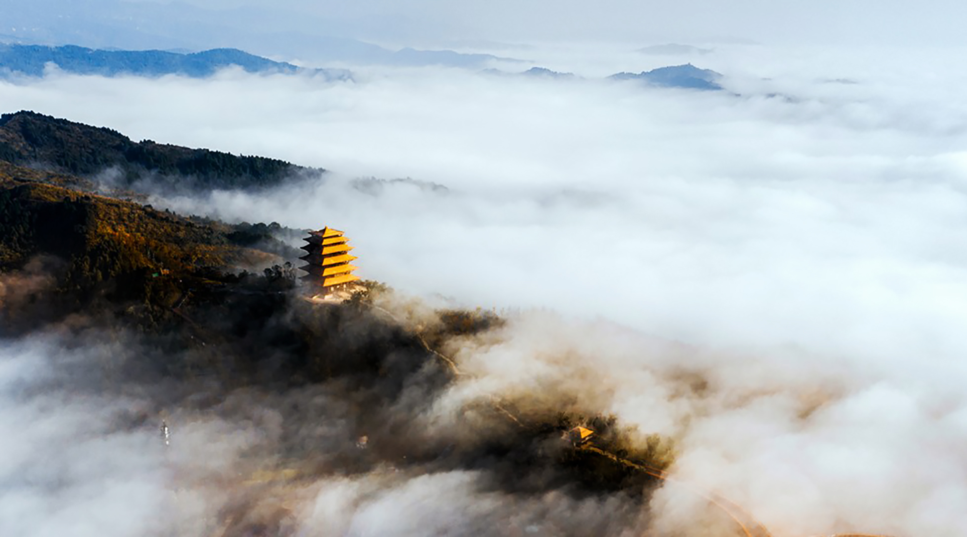 Danjing Pavilion of Longquan Mountain Urban Forest Park_Chengdu Architectural Design and Research Institute