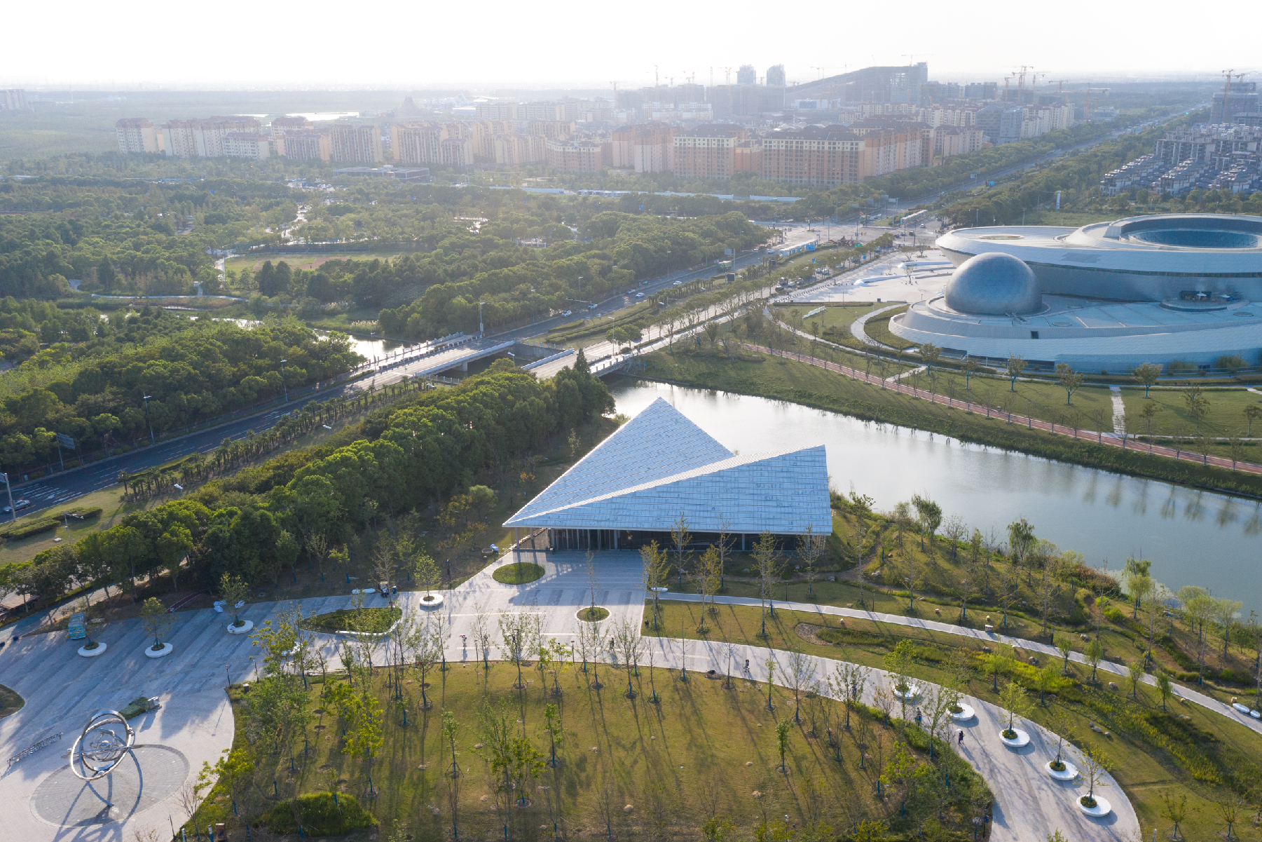 Origami Architecture: Is This The World’s Most Beautiful Pollution Monitor?