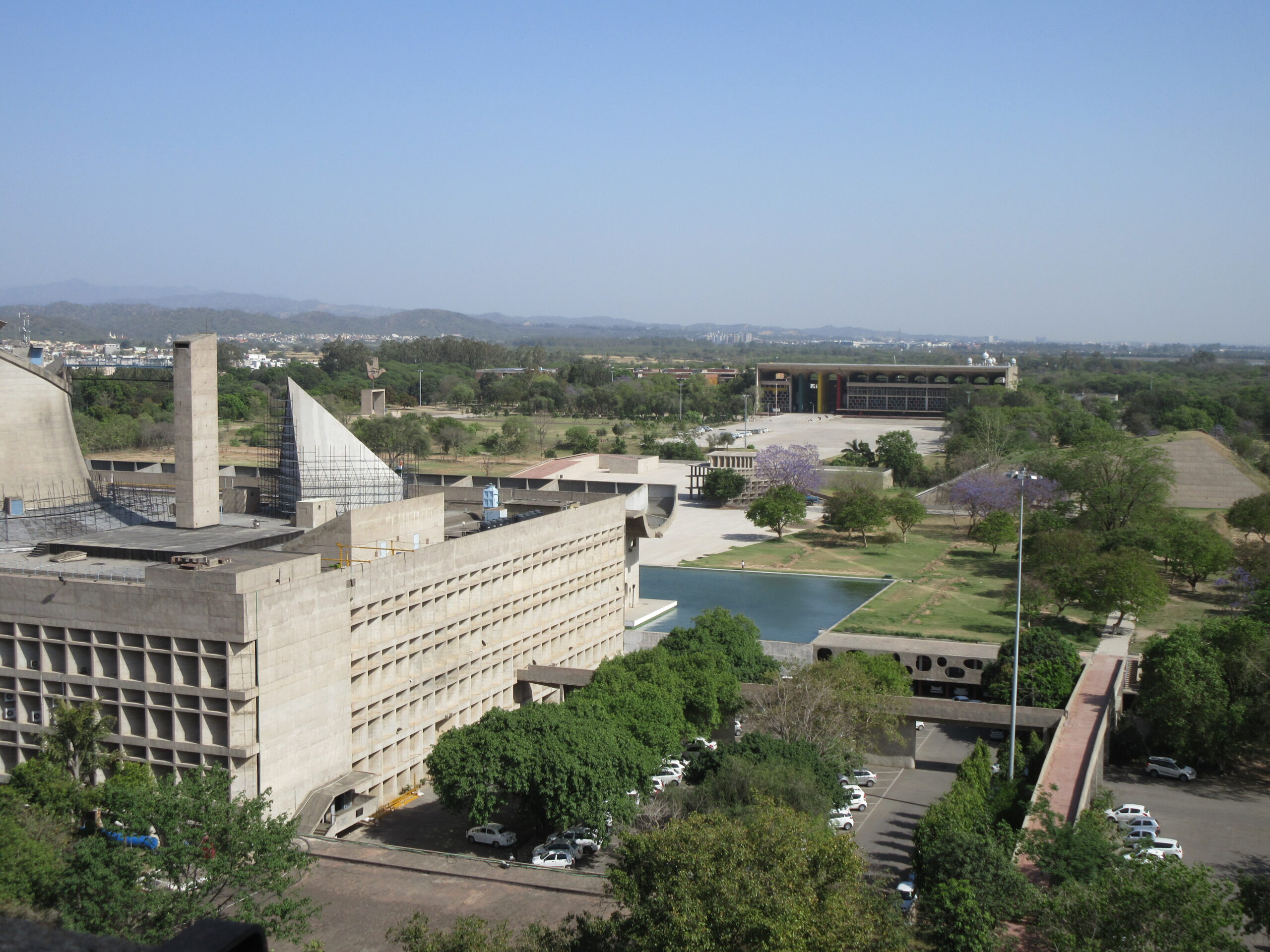 Chandigarh Capitol Complex - LeCorbusier_06
