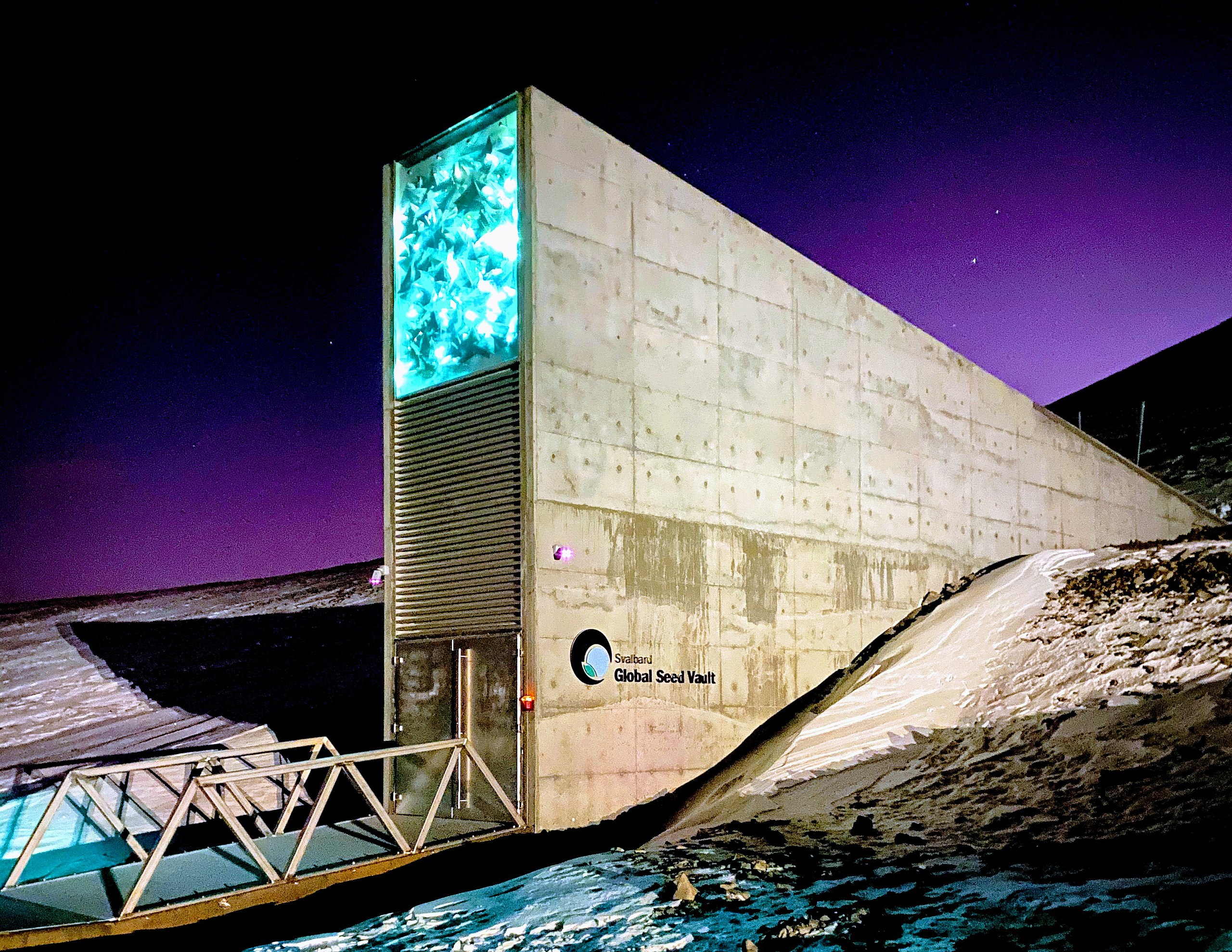 Entrance_to_the_Seed_Vault