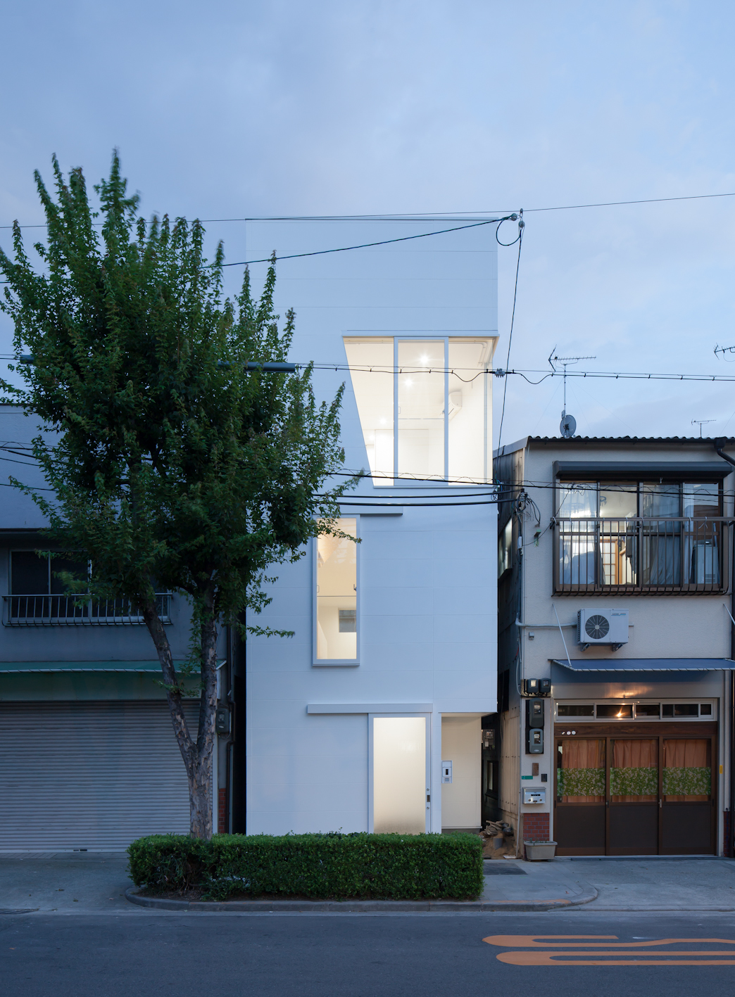 House in Tamatsu-architizer