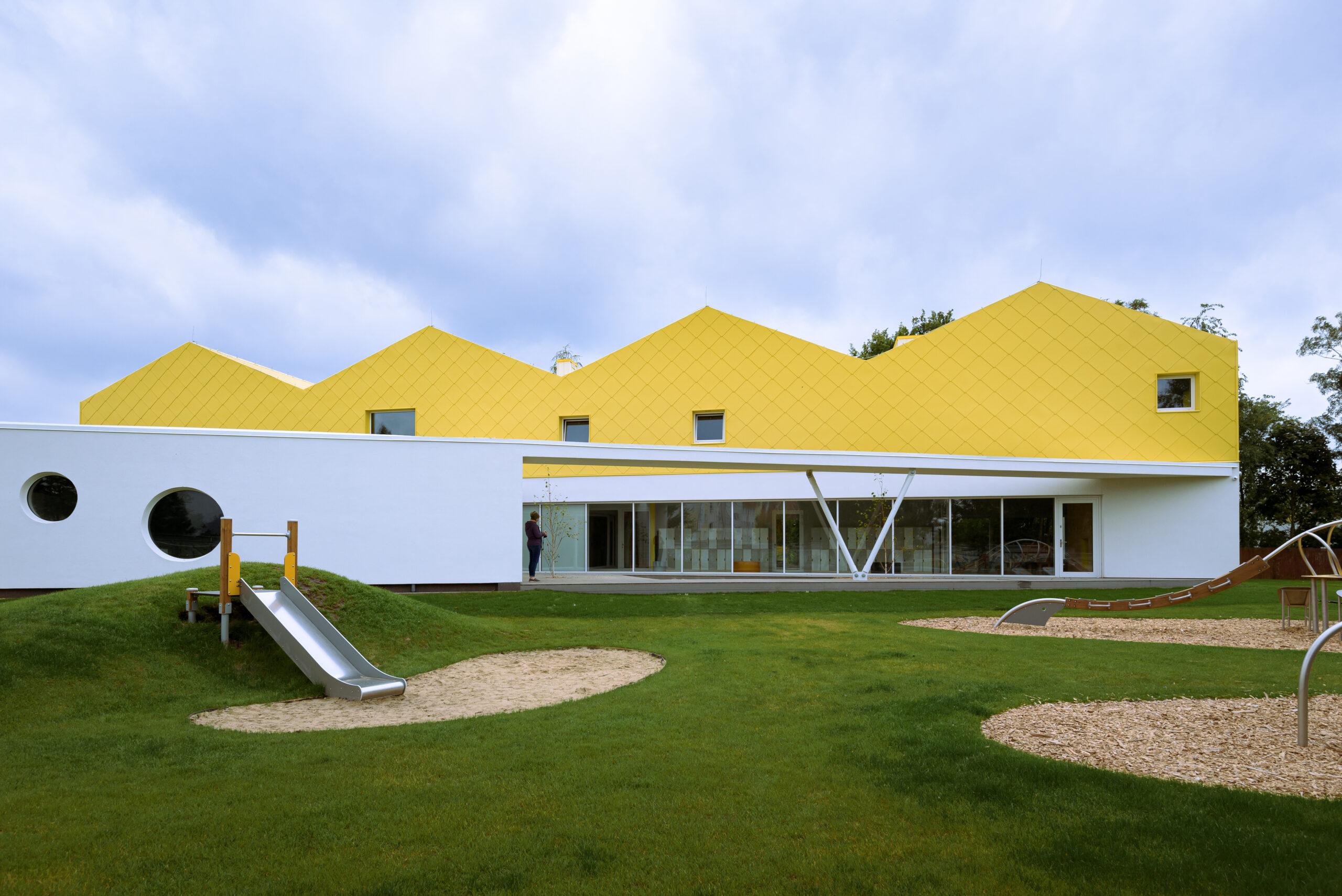 KIDO-Kindergarten_01-architizer