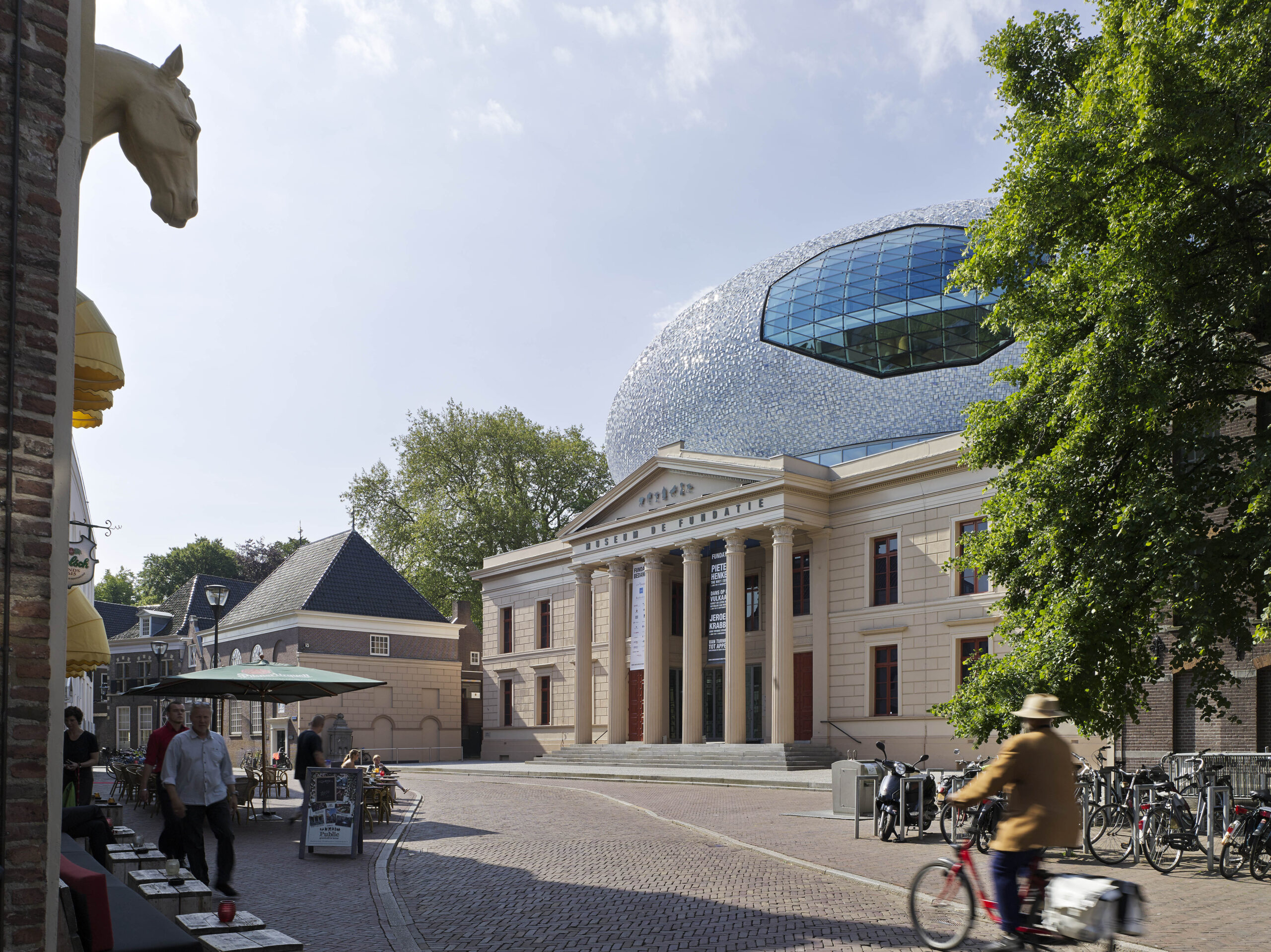 Museum De Fundatie_01-architizer