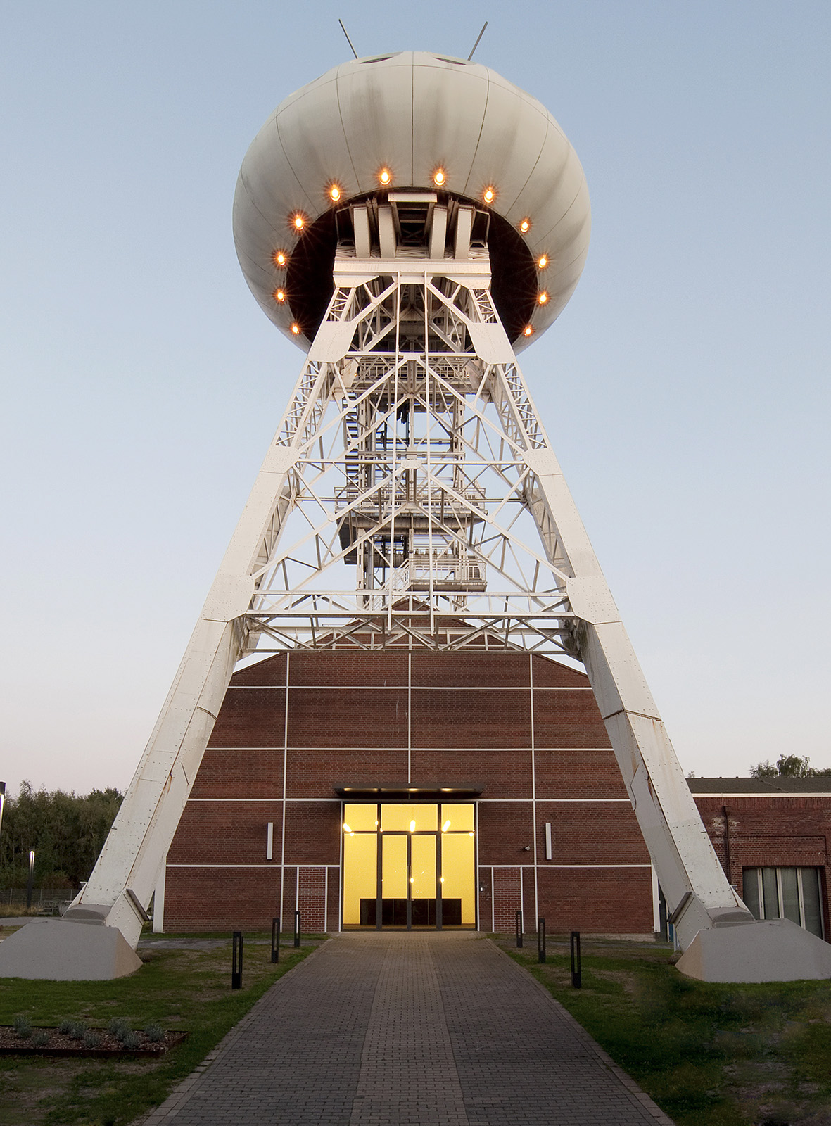 LÜNTEC, Lünen, 2009-architizer