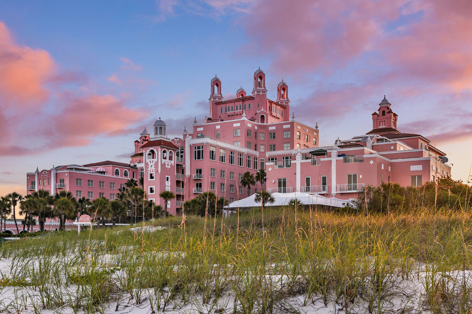 Architecture Transformed: How the Iconic Don CeSar Hotel Was Made ...