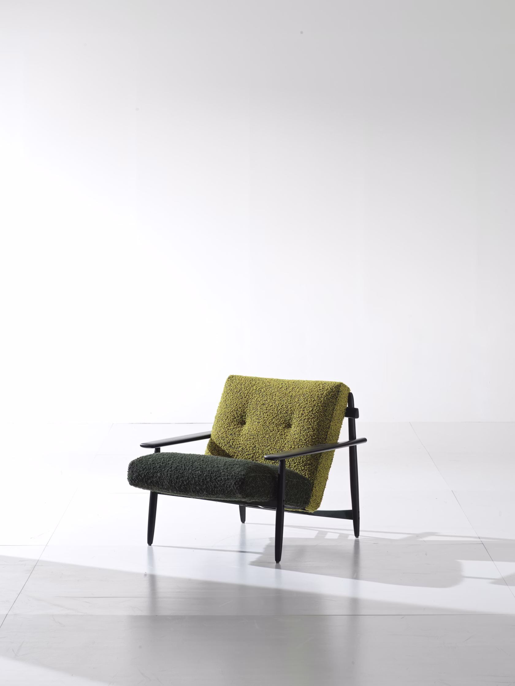 Trio Chair-Studiomk27.jpg