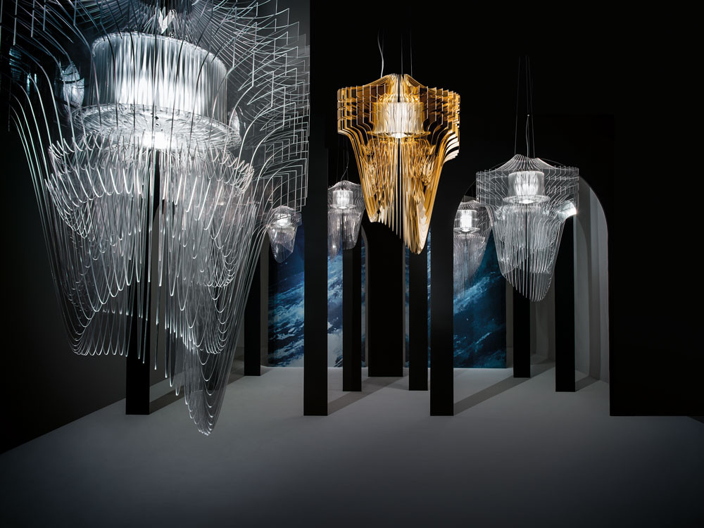 Pendant light, Aria Suspension by Zaha Hadid 