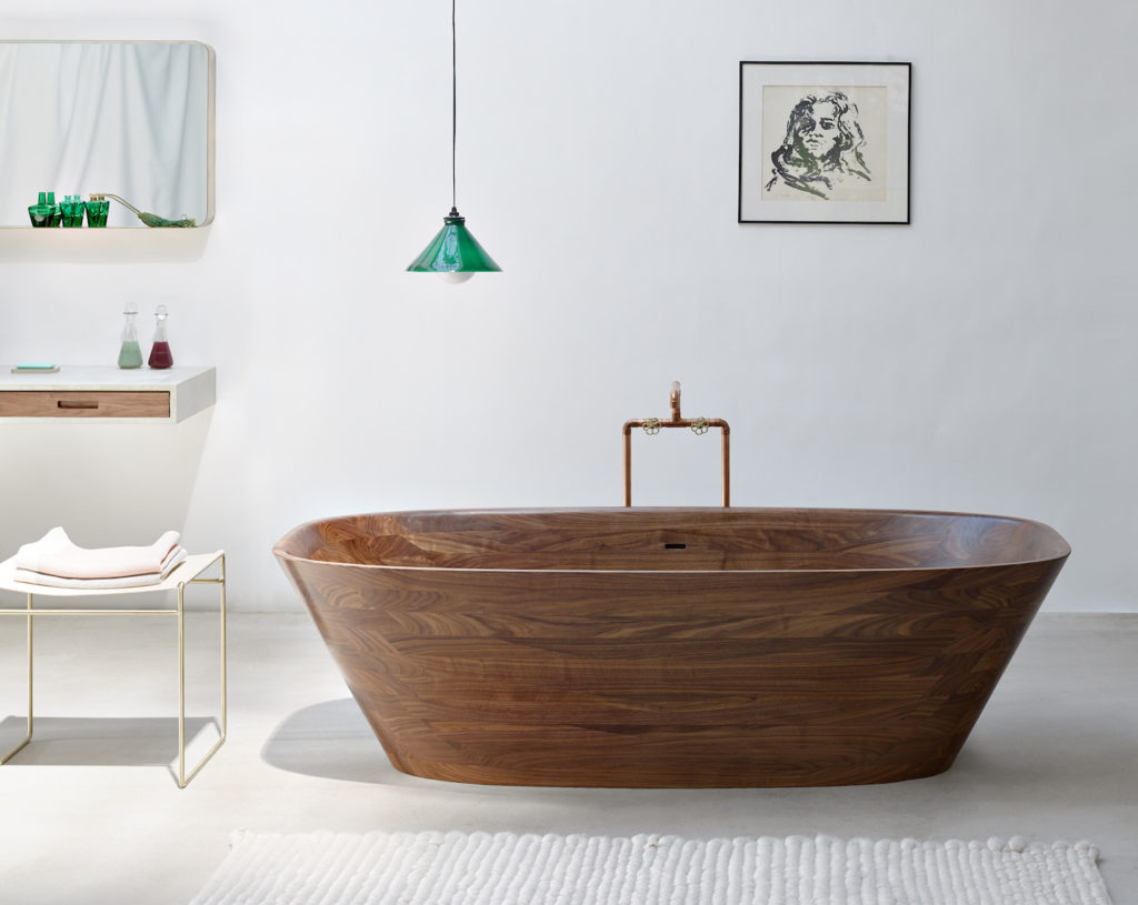 bathtubs, Shell by Nina Mair