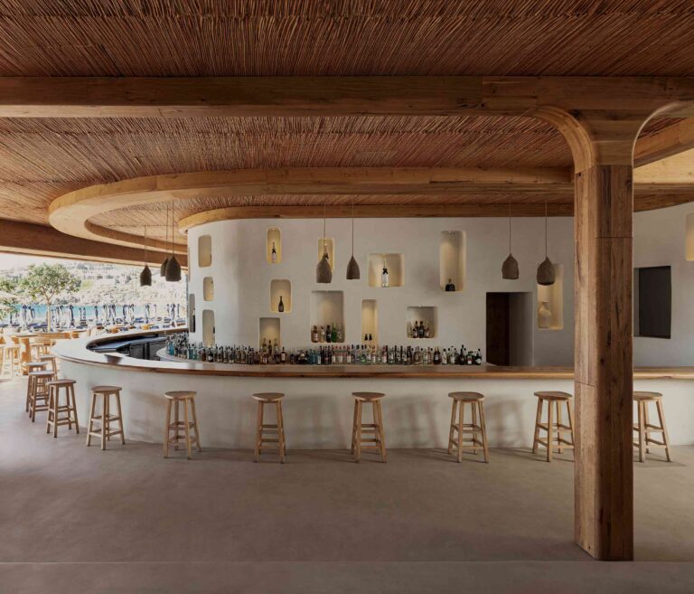 A Table With a View: 7 Ways Architects Are Upselling Restaurant Design ...