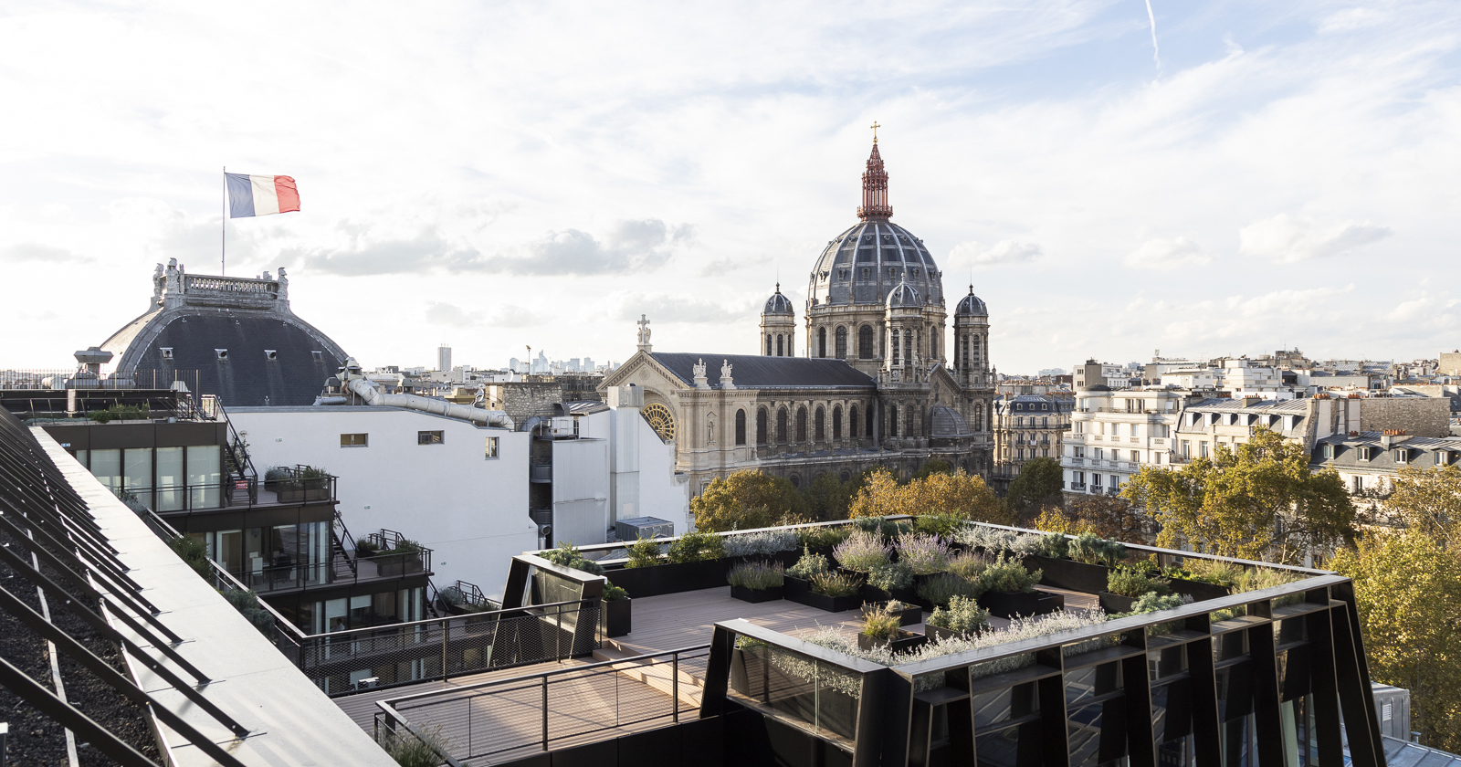 Architect’s Guide to Paris: 25 Must-See Buildings and Designs